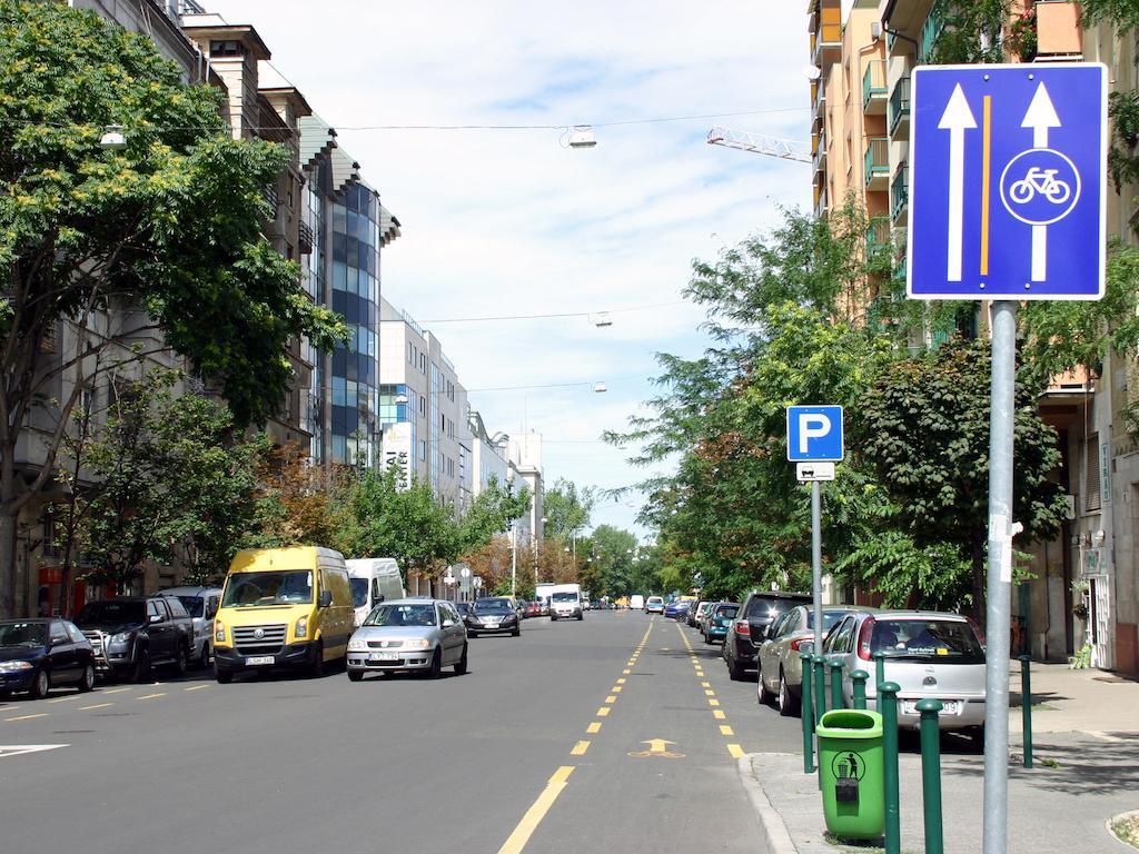 Arriva Apartment, Optional Indoor Parking Budapest Kültér fotó