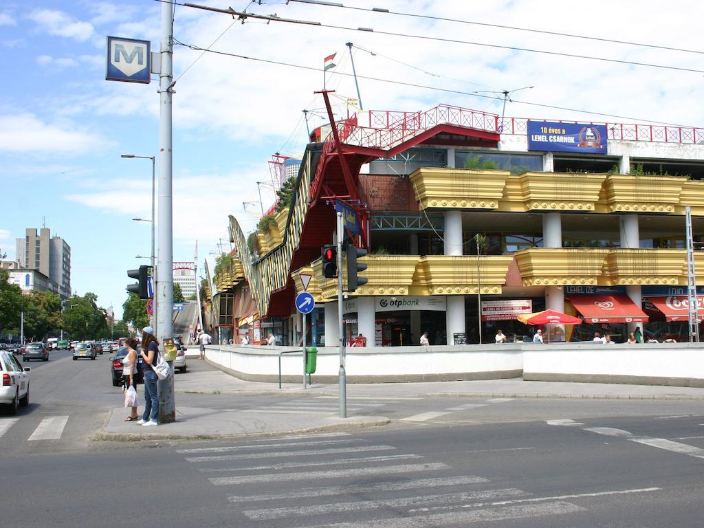 Arriva Apartment, Optional Indoor Parking Budapest Kültér fotó