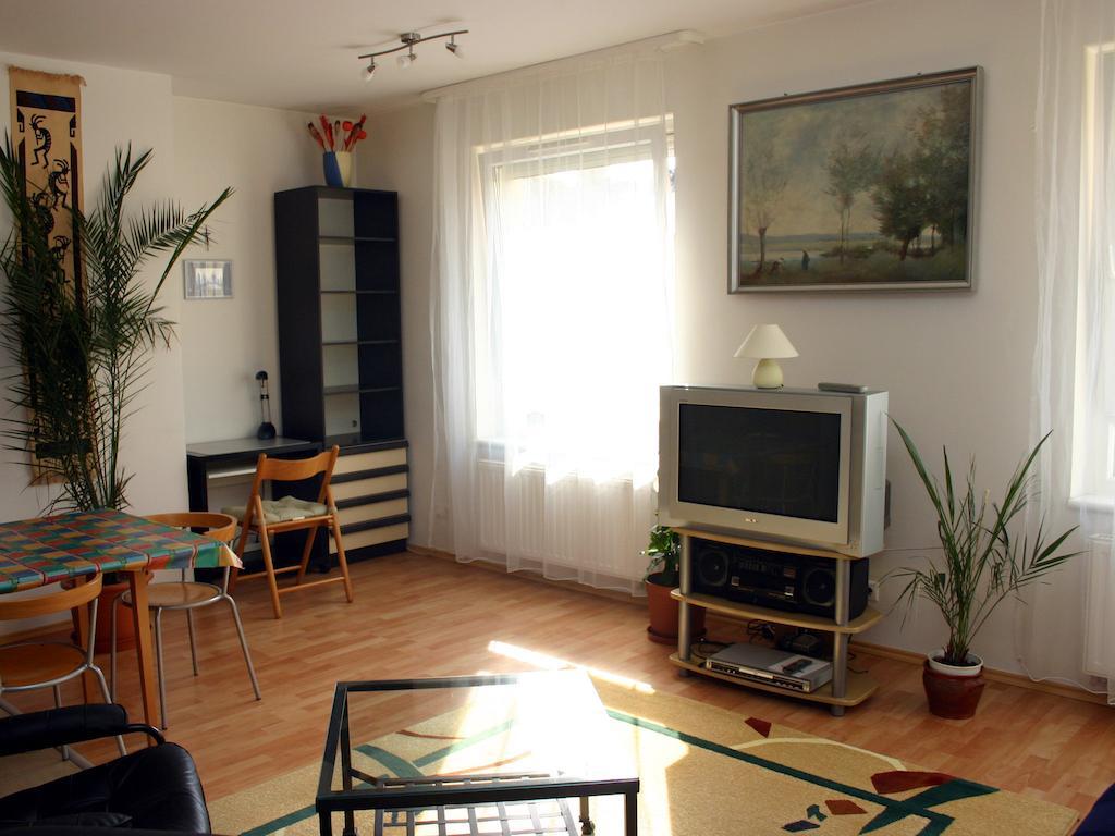 Arriva Apartment, Optional Indoor Parking Budapest Kültér fotó